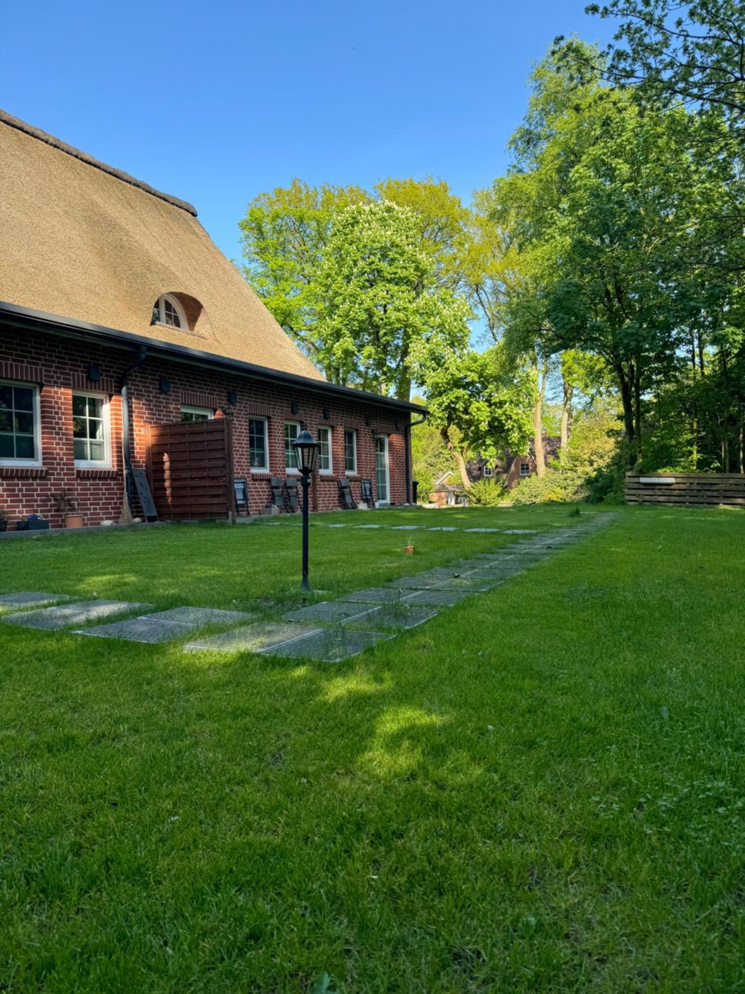 Ferienwohnungen Unter Den Eichen Stade Bagian luar foto